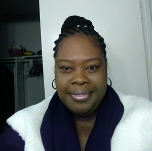 Meet your Posher, Sandy